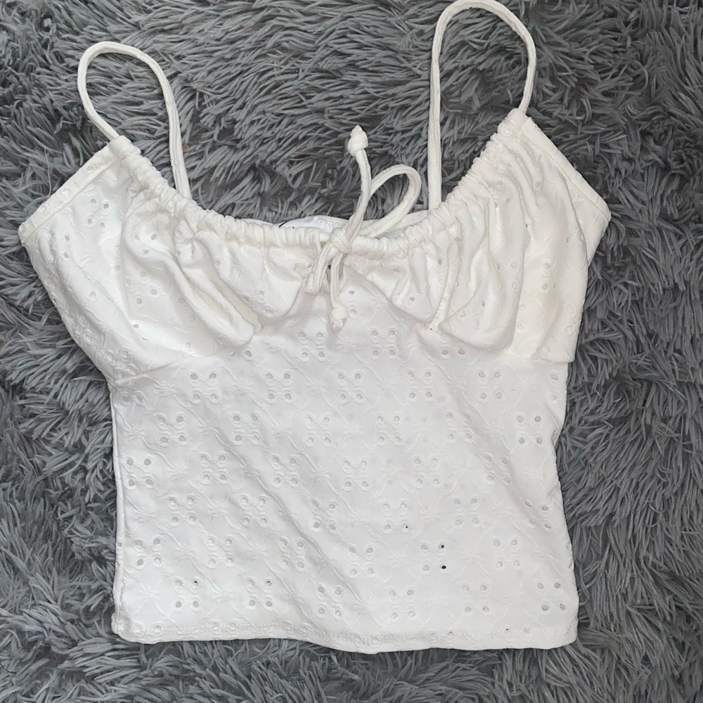 Livi by Oliva Rae white lace tank top